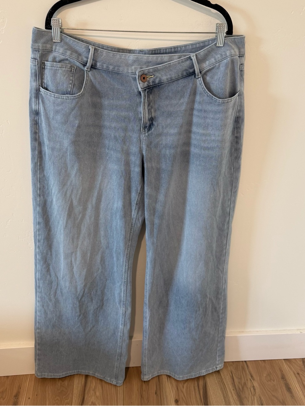 Halara Flex Light Wash Women’s Wide Leg Jeans XL Tall Soft Casual Plus Size